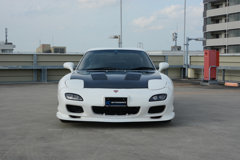 FD3S RX-7 Type RB Panda black/white with mods!