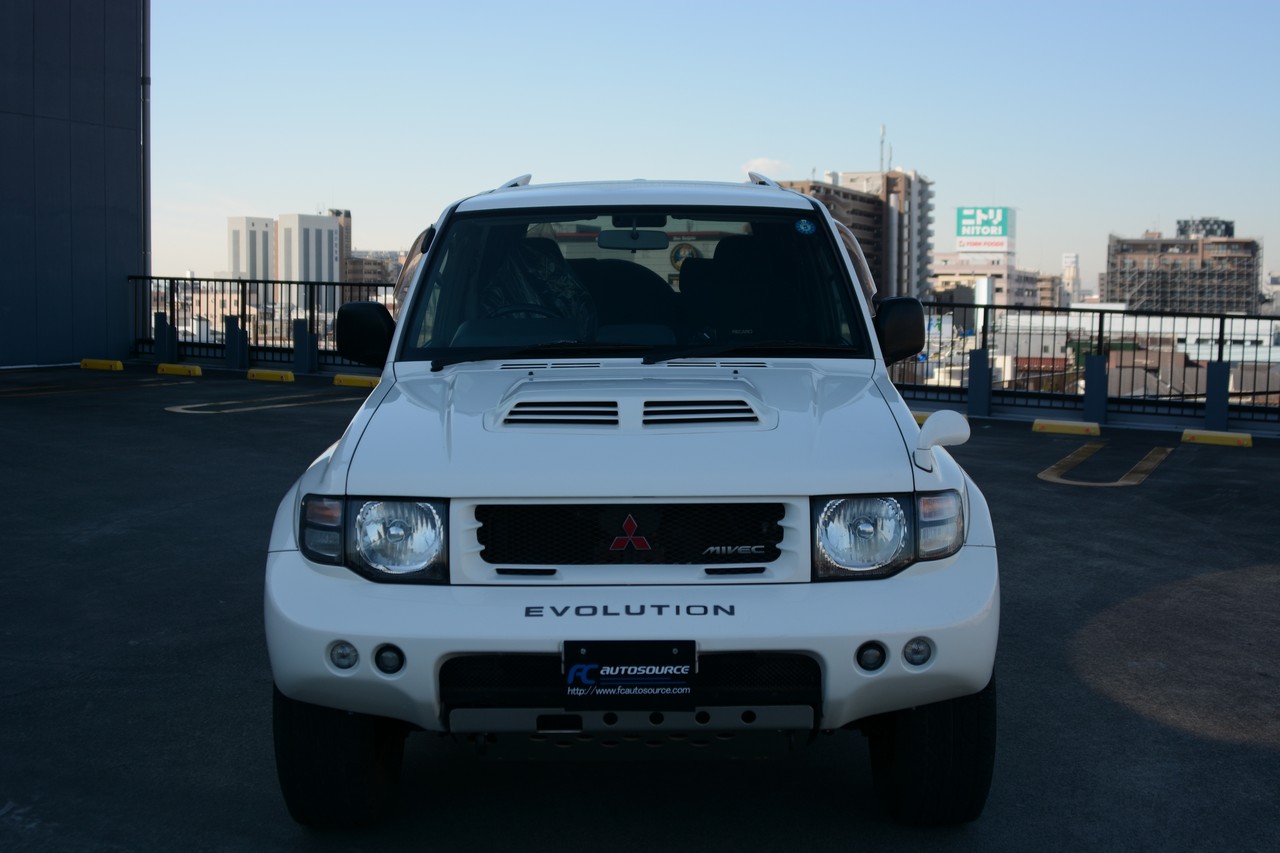 Ultra-Rare 5spd manual Mitsubishi Pajero Evolution!