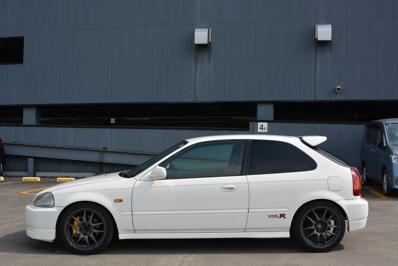 EK9 Honda Civic Type R with Spoon B16A Mugen Cusco J's Racing