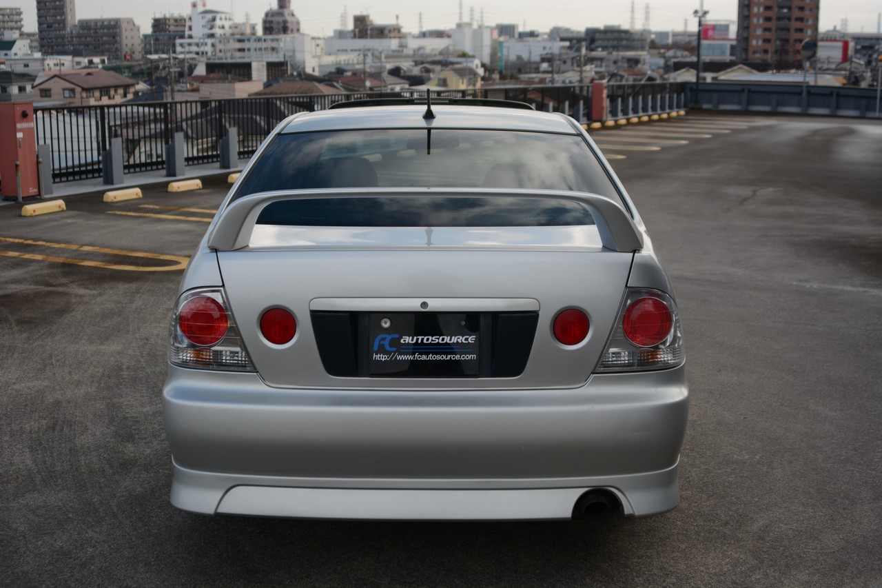 Super clean Toyota Altezza 6spd Beams Yamaha 3S-GE Engline! Sunroof! TRD!