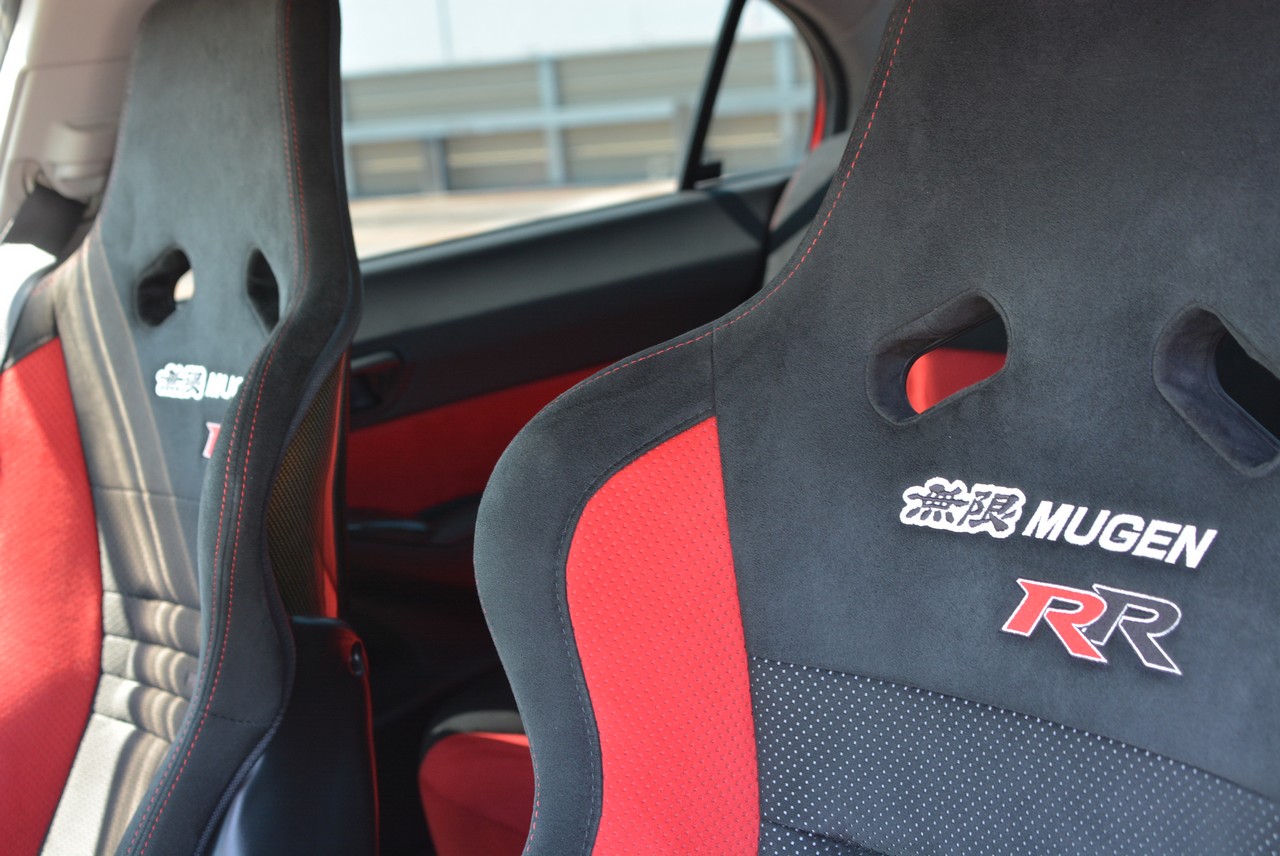 Mugen RR 1 of 300 units! Collectible FD2