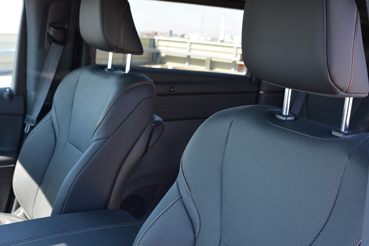 Toyota 40 series New Alphard Hybrid