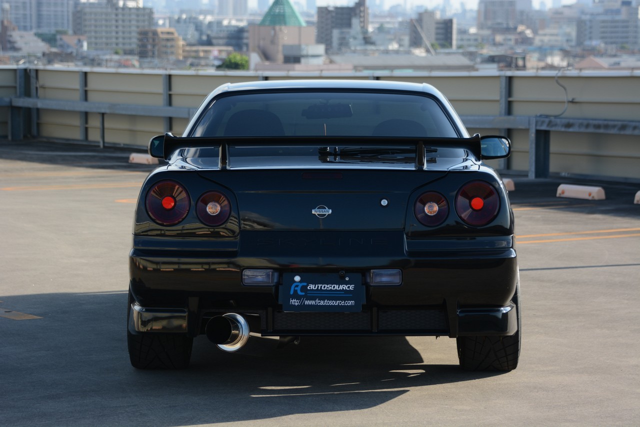 Nismo R34 Skyline Blackbird!