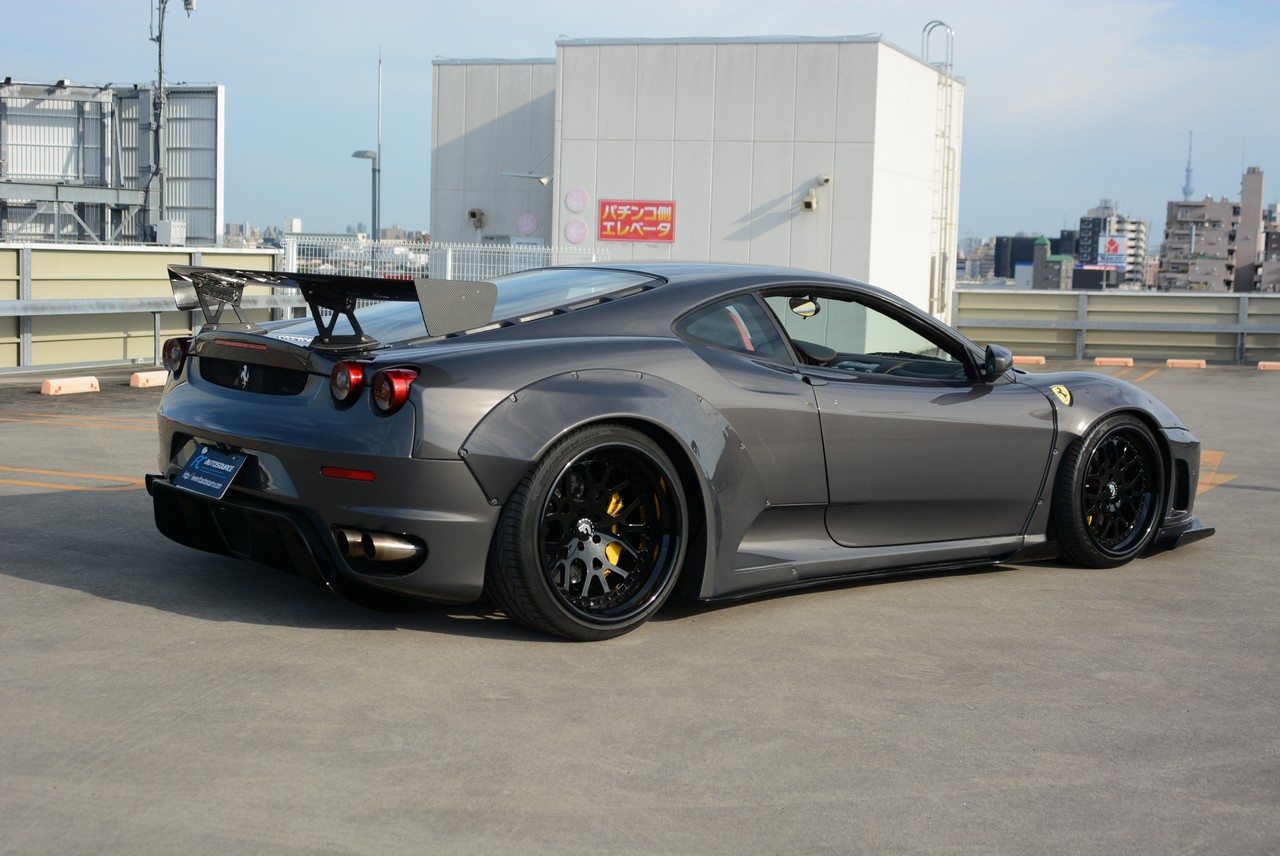 F430 WITH LIBERTY WALK AERO, CARBON CERAMIC BRAKES, ROBERUTA AIR SUSPENSION