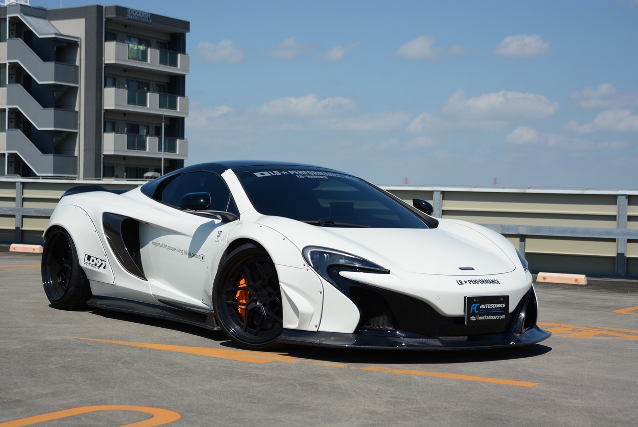 McLaren 650S Spider with Liberty Walk Widebody kit! Carbon Ceramic Brakes! Front Lifting system!