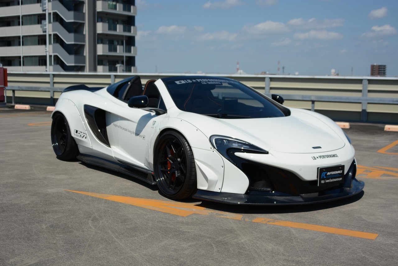 McLaren 650S Spider with Liberty Walk Widebody kit! Carbon Ceramic Brakes! Front Lifting system!