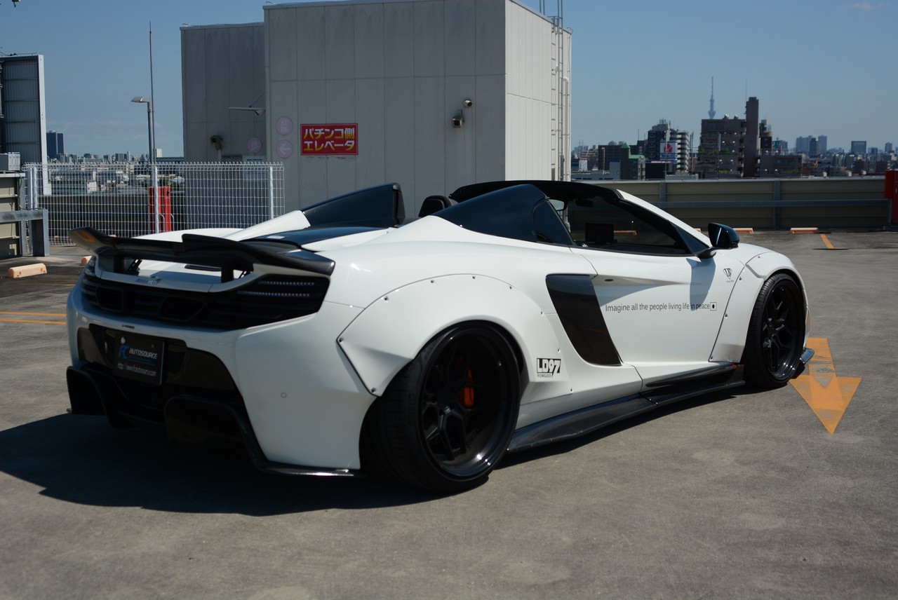 McLaren 650S Spider with Liberty Walk Widebody kit! Carbon Ceramic Brakes! Front Lifting system!