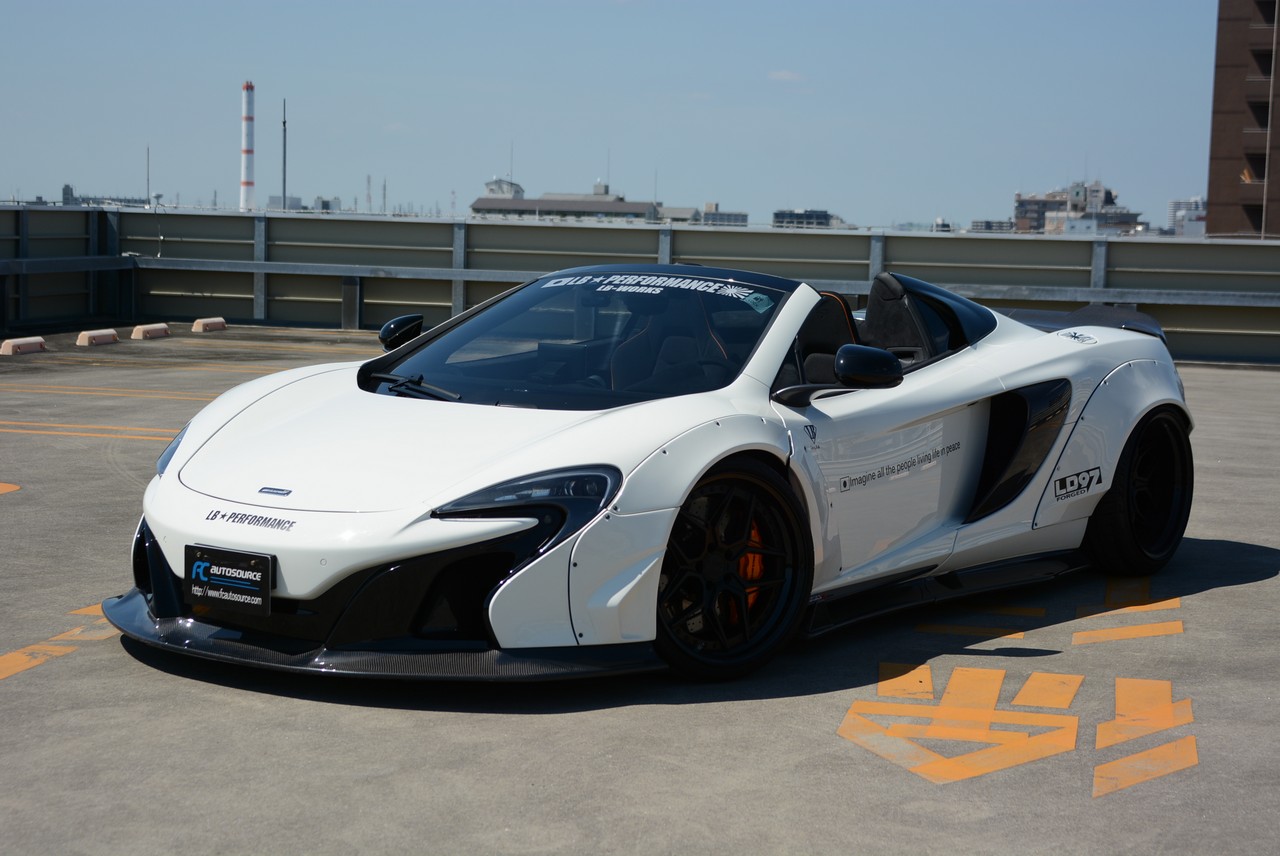McLaren 650S Spider with Liberty Walk Widebody kit! Carbon Ceramic Brakes! Front Lifting system!