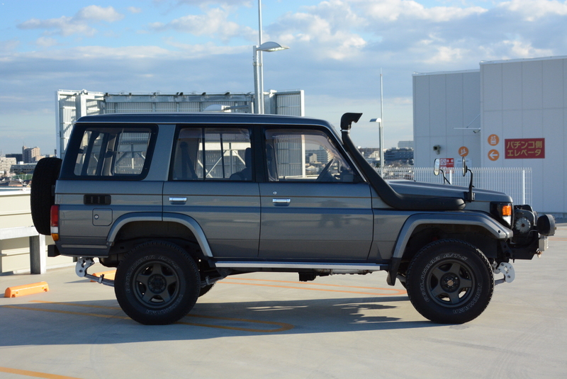 Turbo Diesel 70 Series Landcruiser with Diff Locks and Snorkel