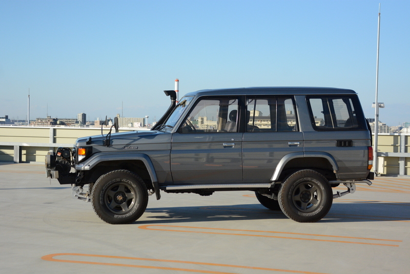 Turbo Diesel 70 Series Landcruiser with Diff Locks and Snorkel