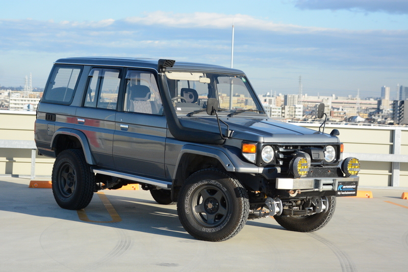 Turbo Diesel 70 Series Landcruiser with Diff Locks and Snorkel