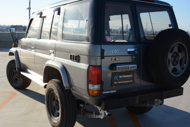 Turbo Diesel 70 Series Landcruiser with Diff Locks and Snorkel