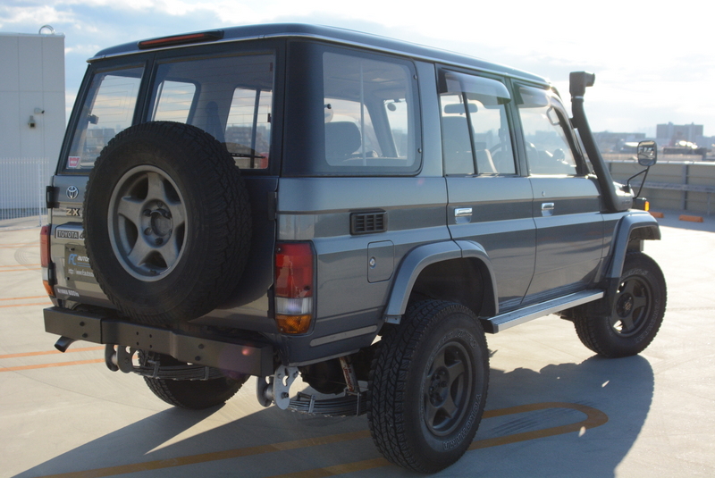 Turbo Diesel 70 Series Landcruiser with Diff Locks and Snorkel