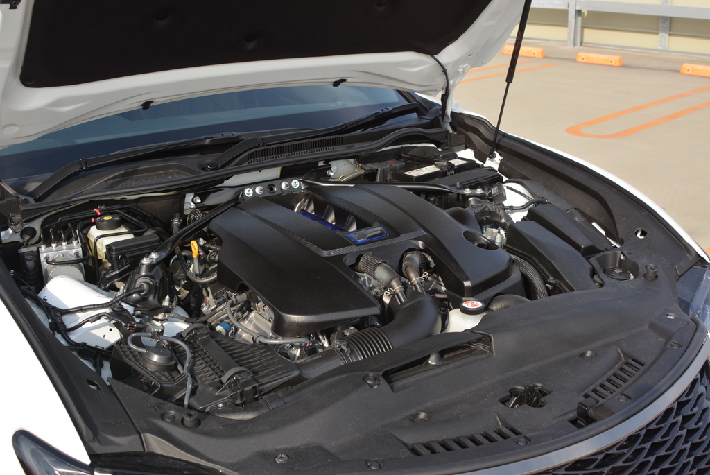 2019 Lexus RC-F V8 goodness!